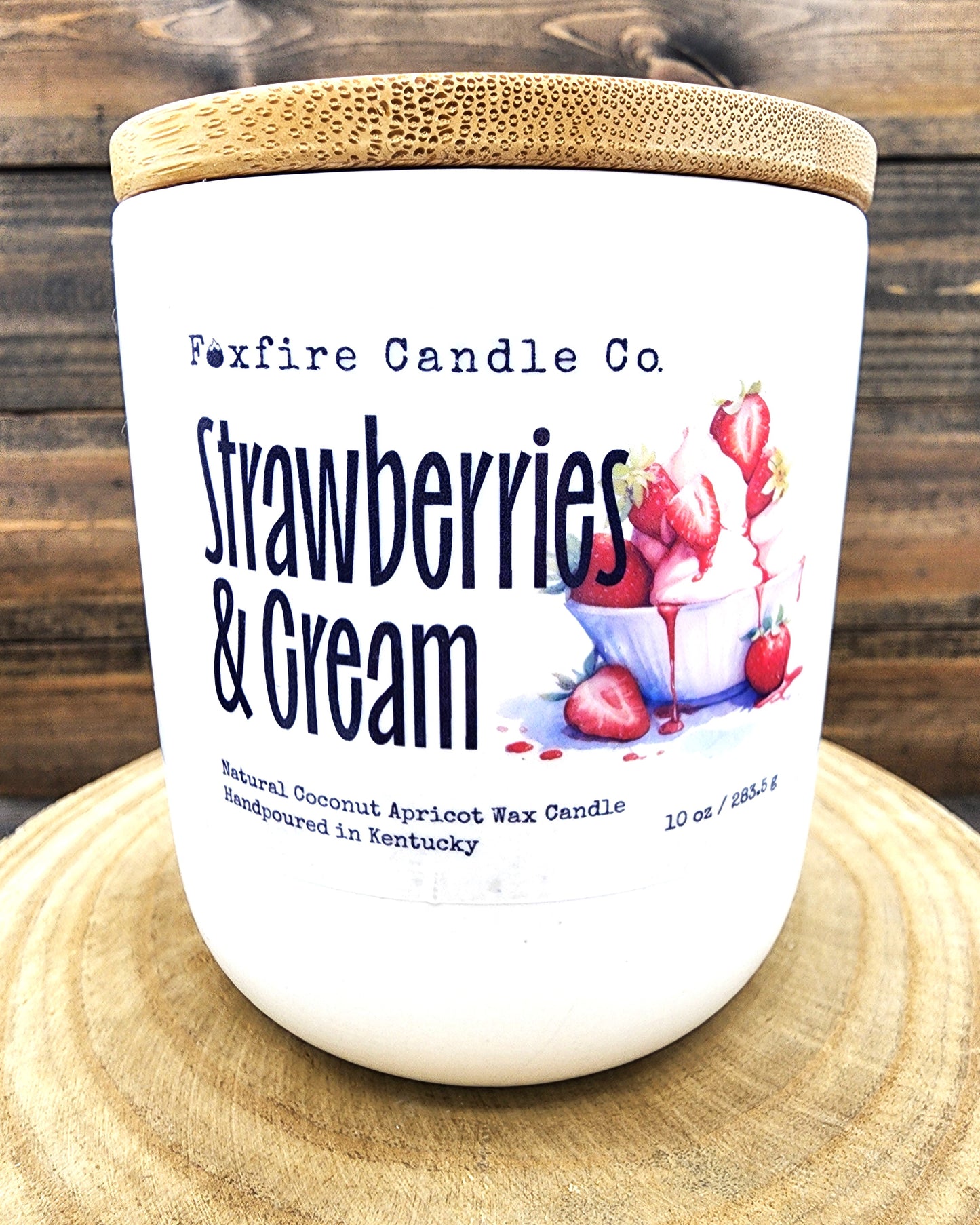 Strawberries & Cream 10 oz Candle 🍓