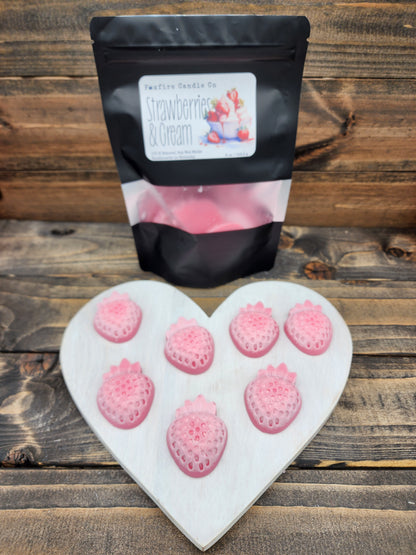 Strawberries & Cream Wax Melts 🍓