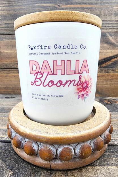 Dahlia Blooms 10 oz Candle 🏵️