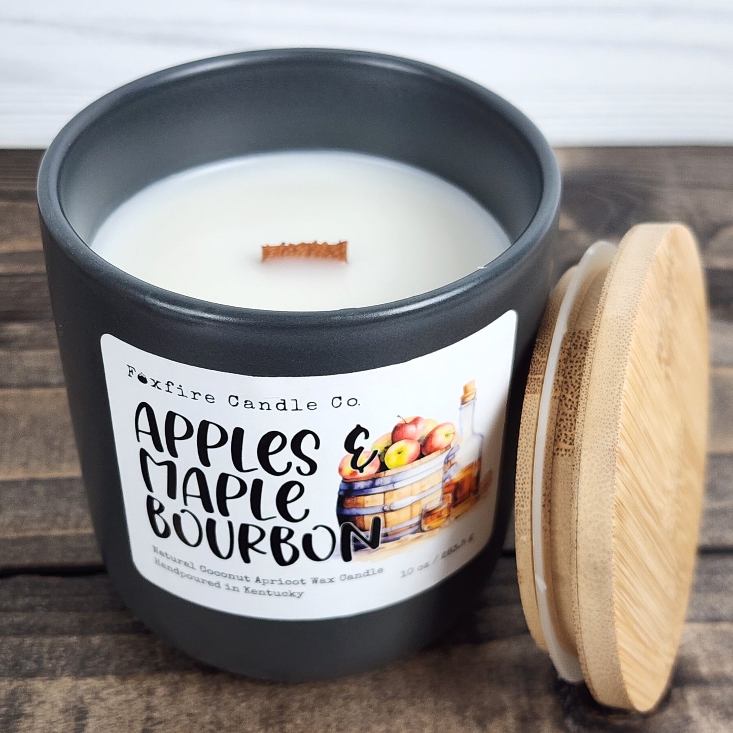 Apples & Maple Bourbon 10 oz Candle 🍎🍺