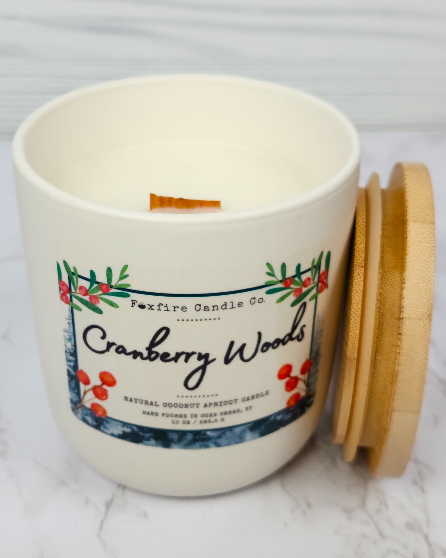 Cranberry Woods 10 oz Candle 🌳