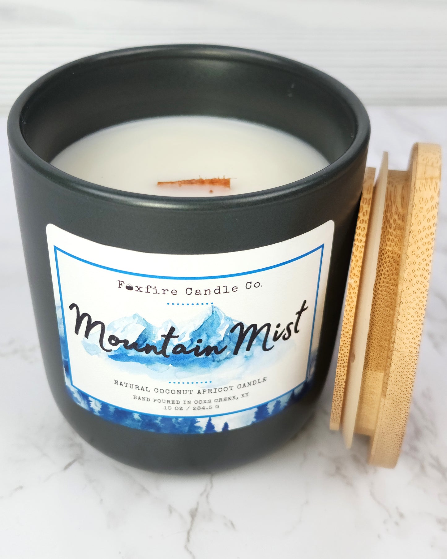 Mountain Mist 10 oz Candle ⛰️