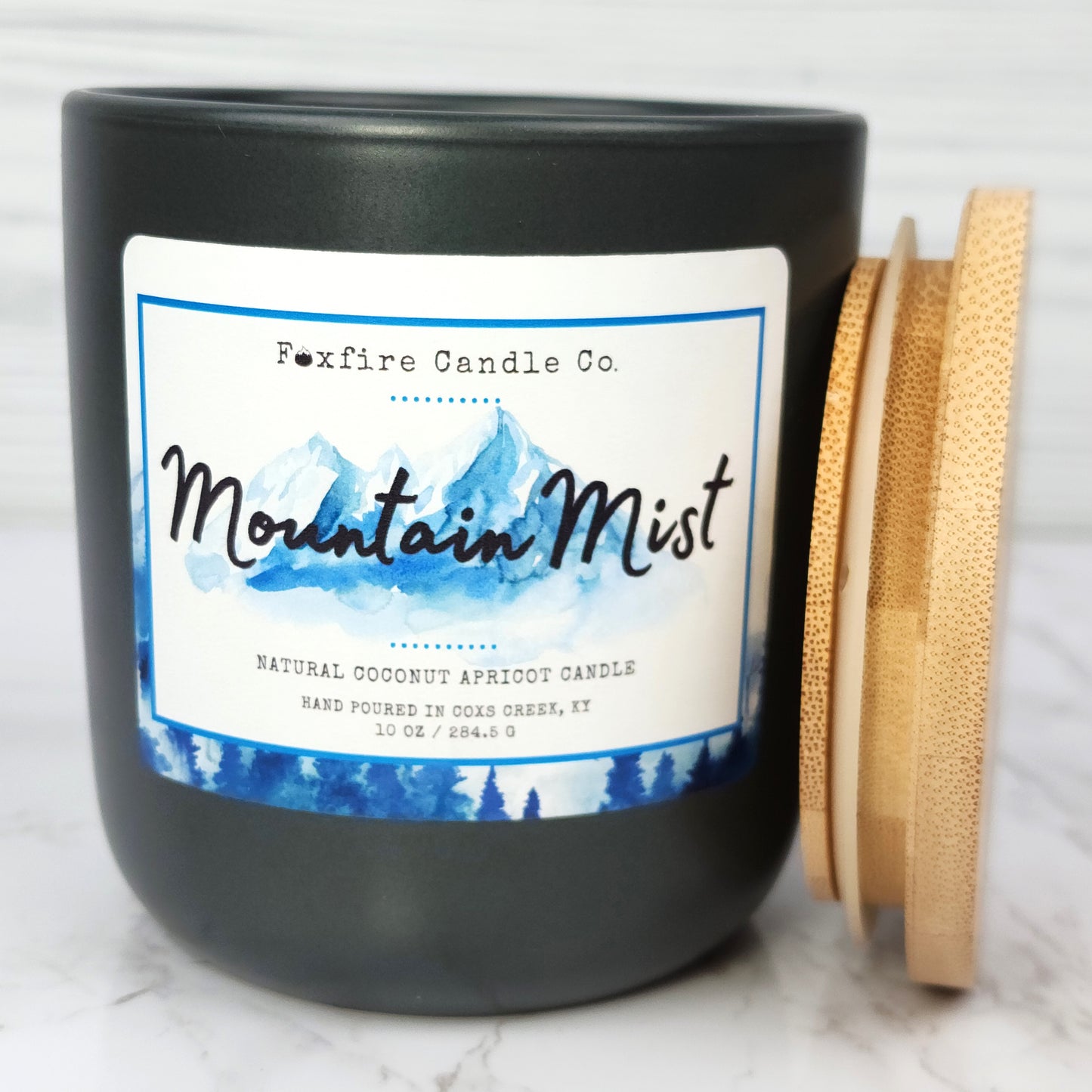 Mountain Mist 10 oz Candle ⛰️